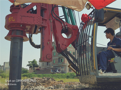 聯(lián)達(dá)小型旋挖鉆機(jī)始于匠心 精于品質(zhì)